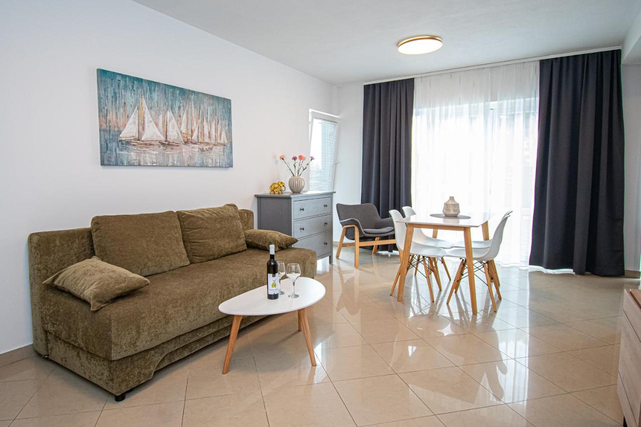 Beachfront Apartments Gabine Kaštela المظهر الخارجي الصورة