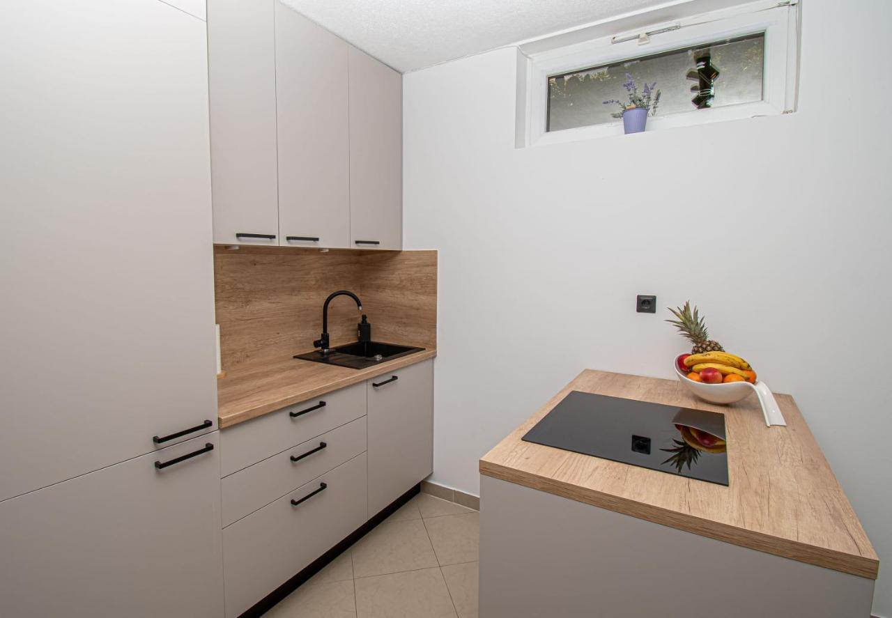 Beachfront Apartments Gabine Kaštela المظهر الخارجي الصورة