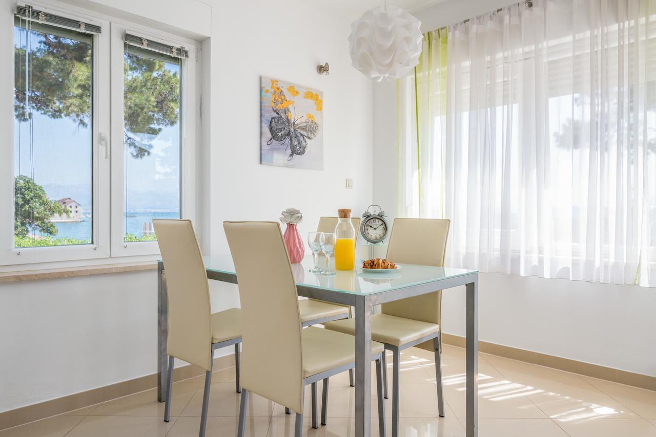 Beachfront Apartments Gabine Kaštela المظهر الخارجي الصورة