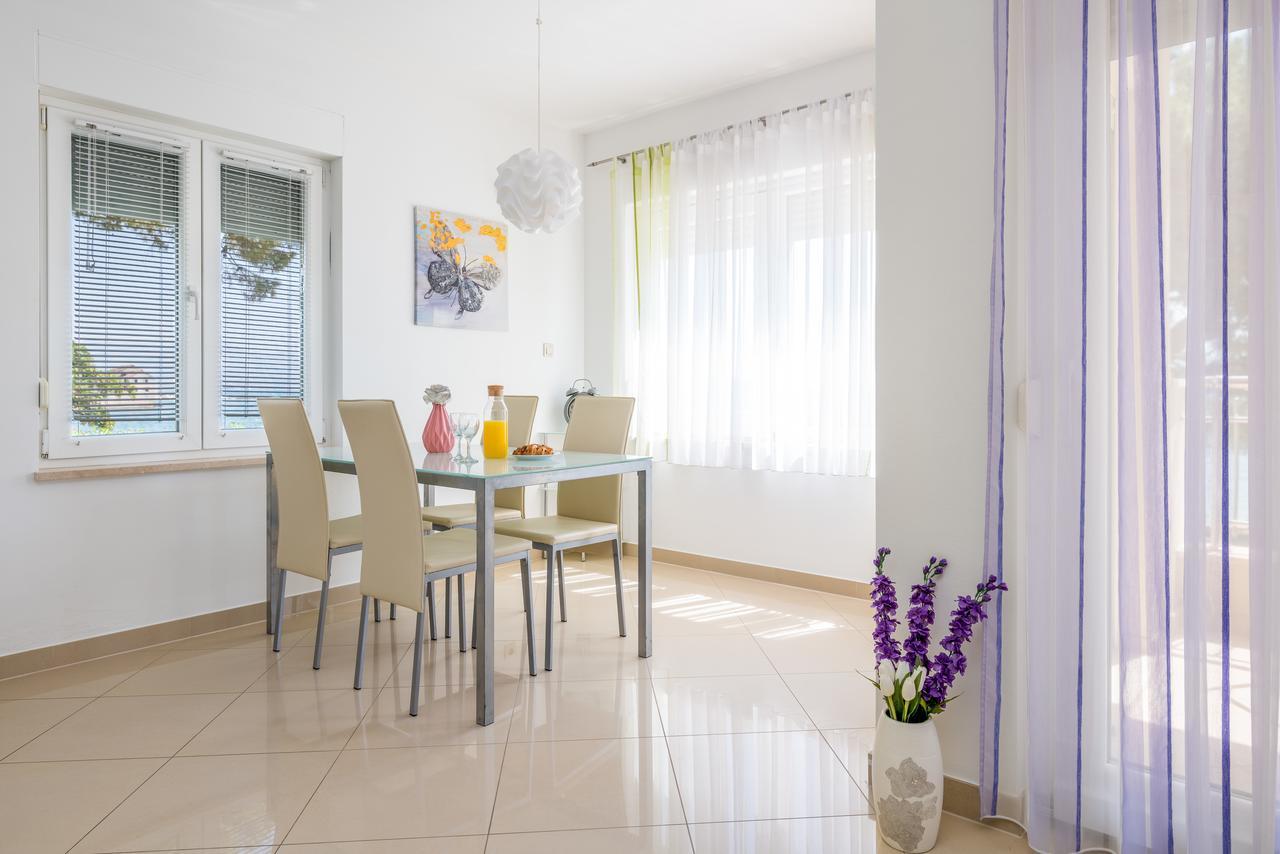 Beachfront Apartments Gabine Kaštela المظهر الخارجي الصورة