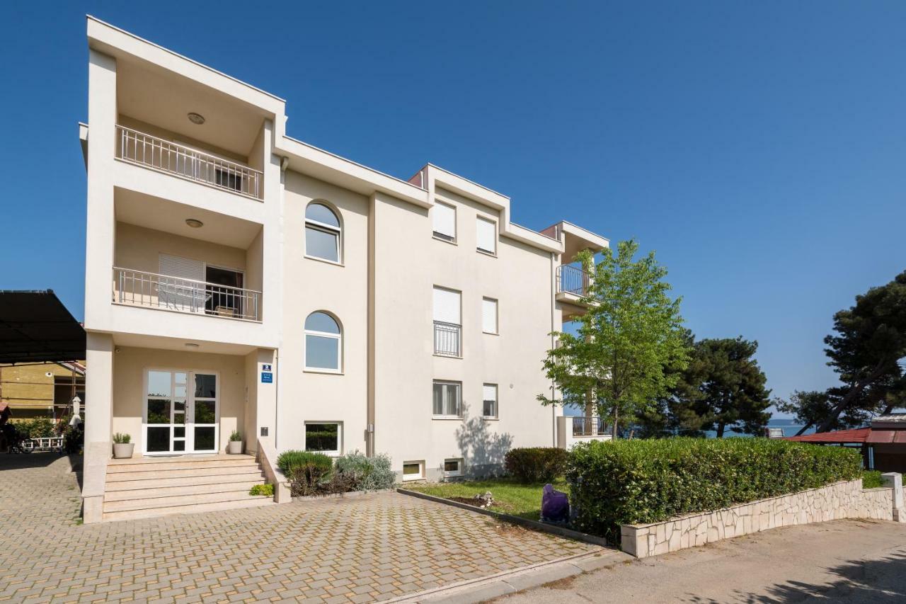 Beachfront Apartments Gabine Kaštela المظهر الخارجي الصورة