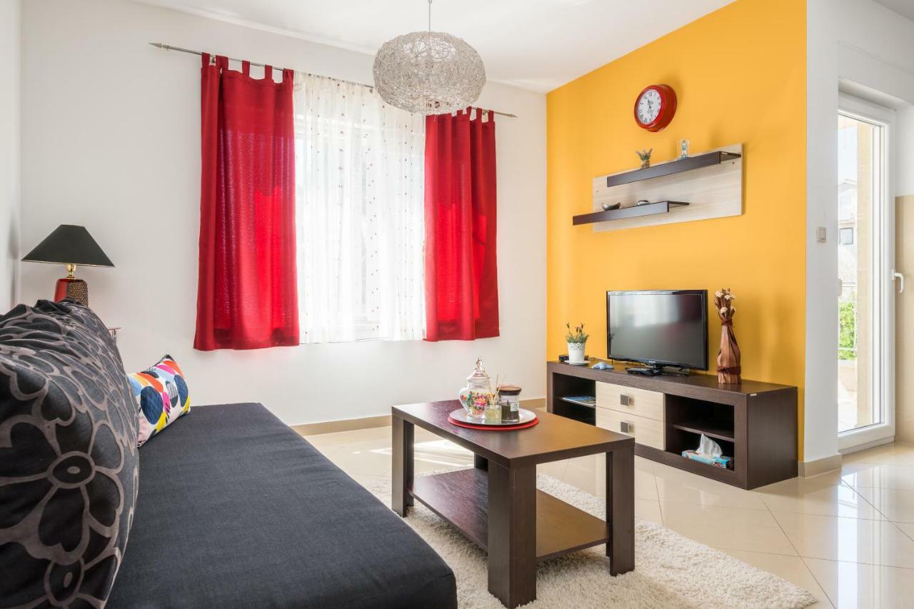 Beachfront Apartments Gabine Kaštela المظهر الخارجي الصورة
