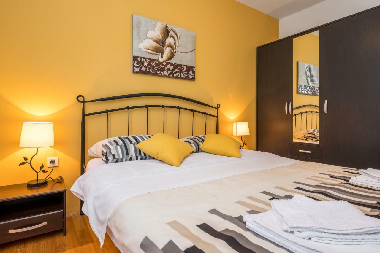 Beachfront Apartments Gabine Kaštela المظهر الخارجي الصورة